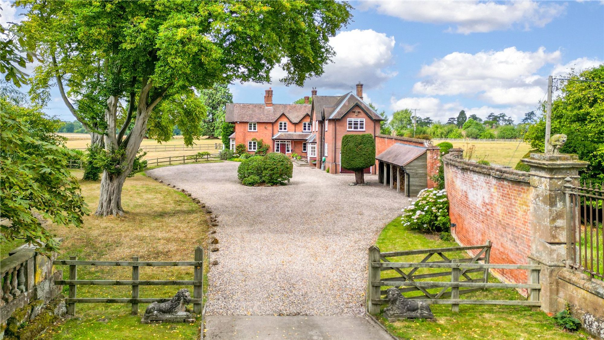 Monkey Bridge, Patshull Park