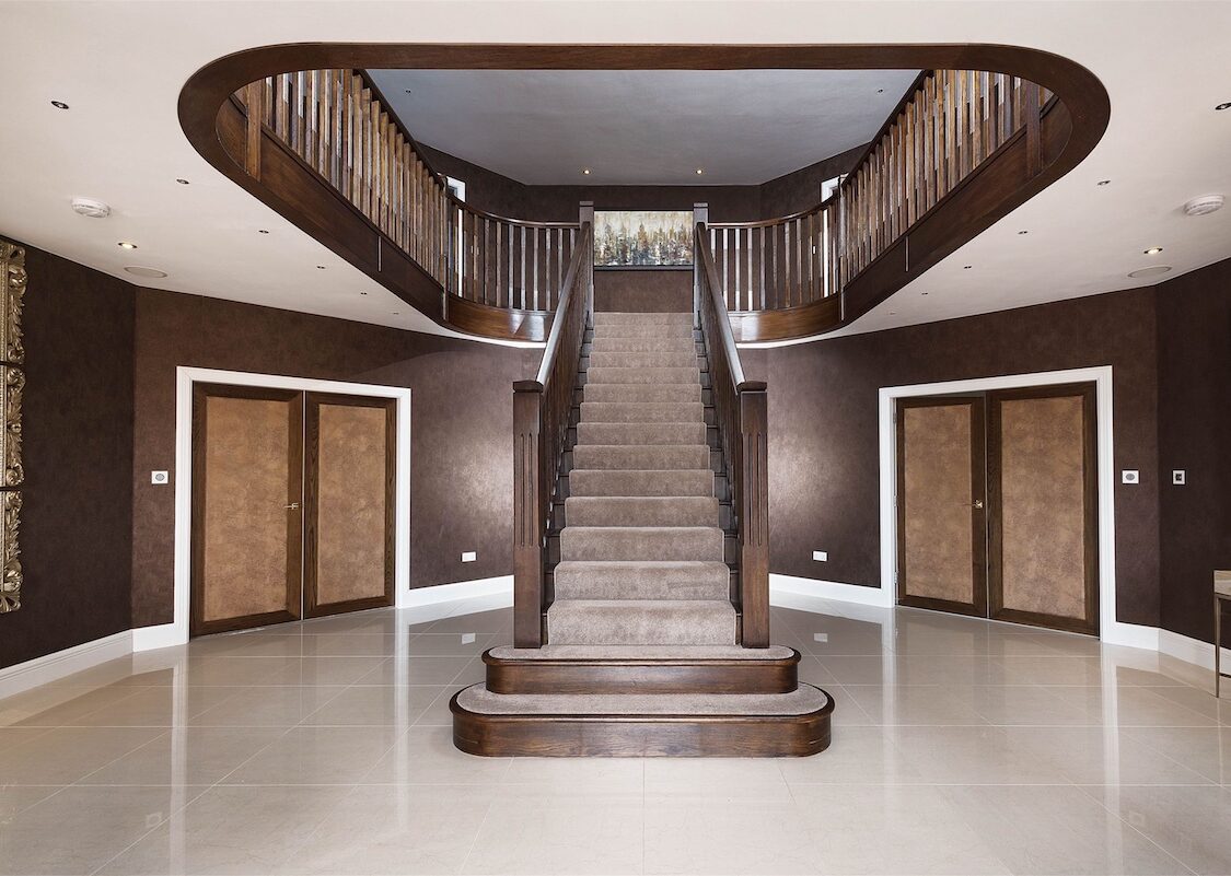 Sieru-House-Staircase-aspect-ratio-660-470