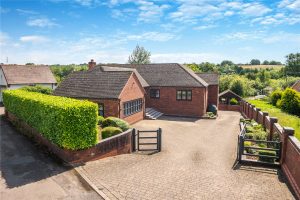 Hampstall Grange, Astley Burf - Picture No. 24